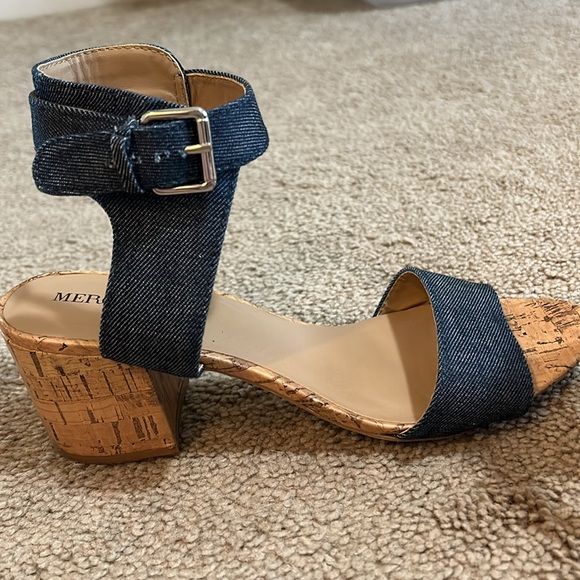 Merona Chunky Heels - Picture 4 of 10